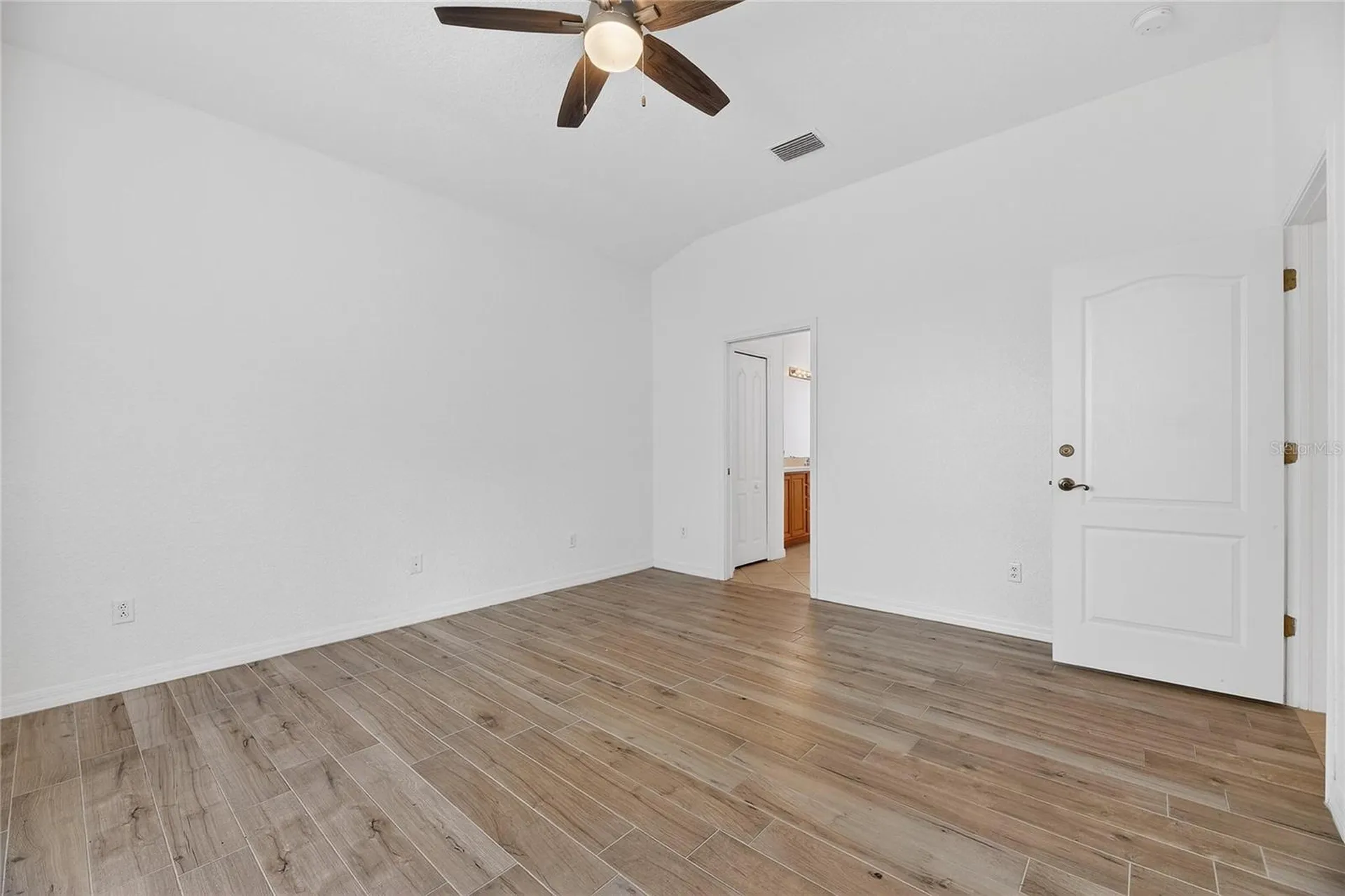 1013 Emerald Dunes Drive Sun City Center FL 33573