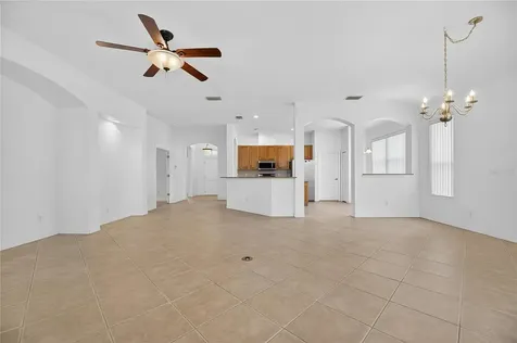 1013 Emerald Dunes Drive Sun City Center FL 33573