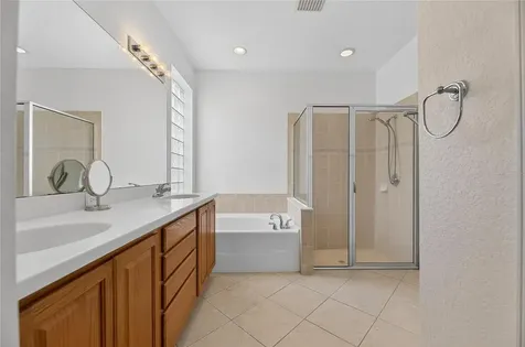 1013 Emerald Dunes Drive Sun City Center FL 33573