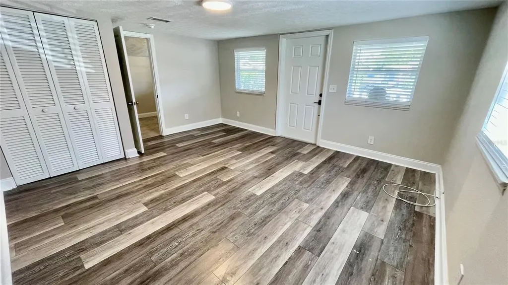 1707 E New Orleans Avenue Tampa FL 33610