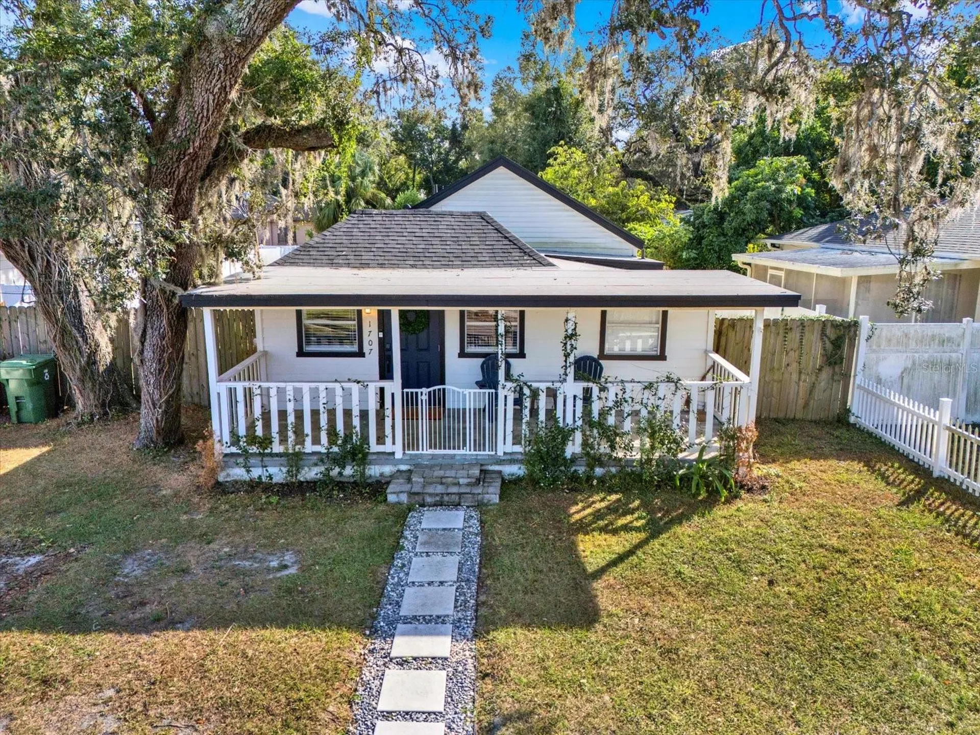 1707 E New Orleans Avenue Tampa FL 33610