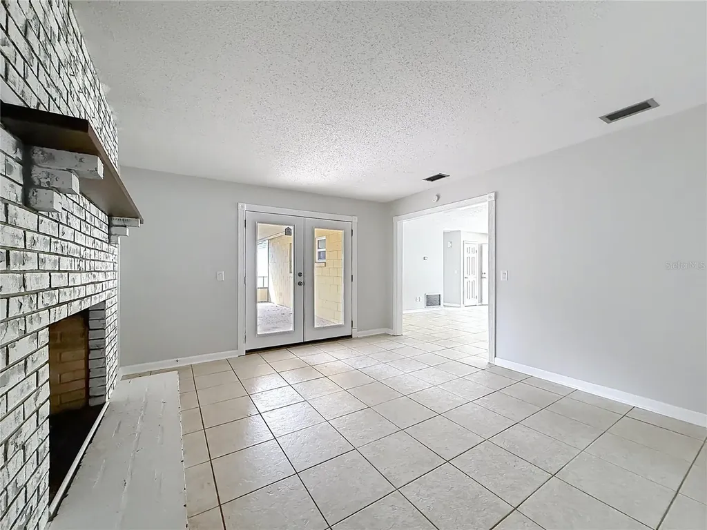 1605 NE 17th Avenue Ocala FL 34470