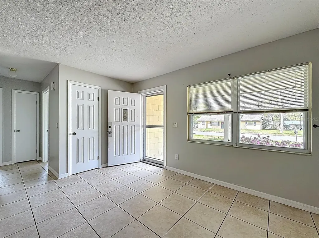 1605 NE 17th Avenue Ocala FL 34470