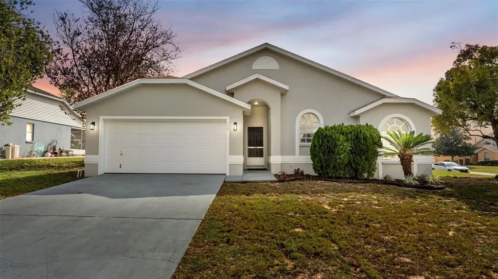 752 Hunt Drive Lake Wales FL 33853