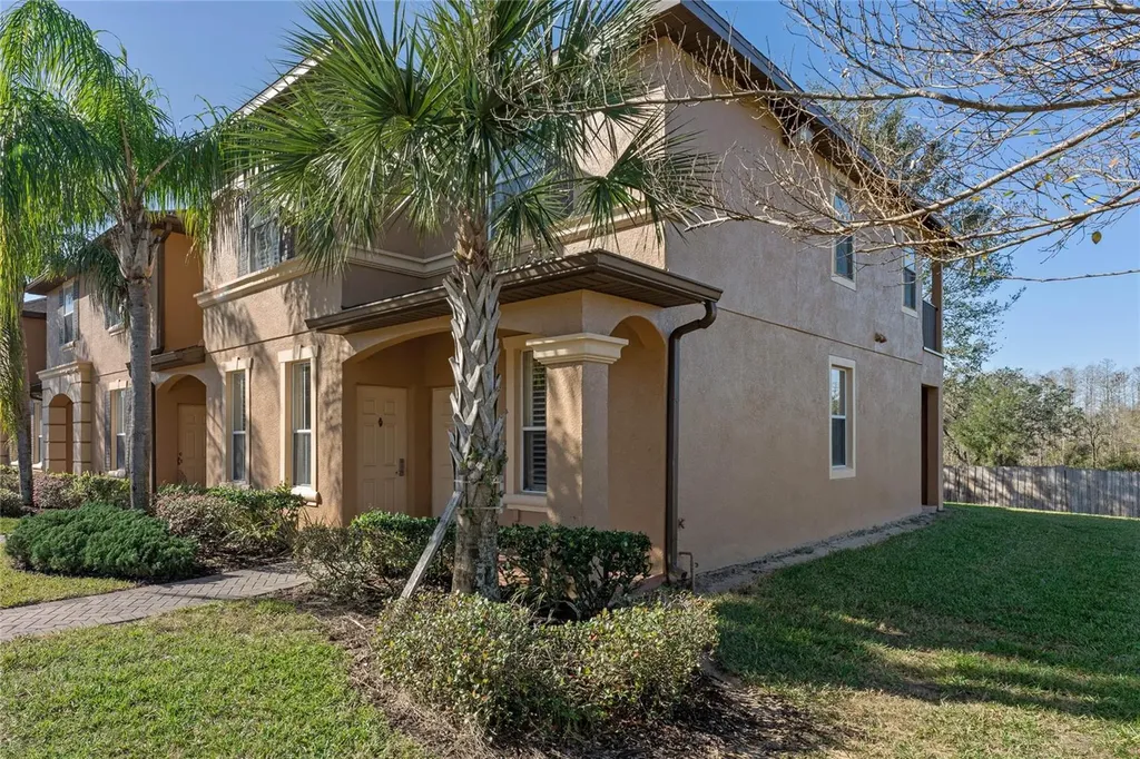 3204 Calabria Avenue Davenport FL 33897