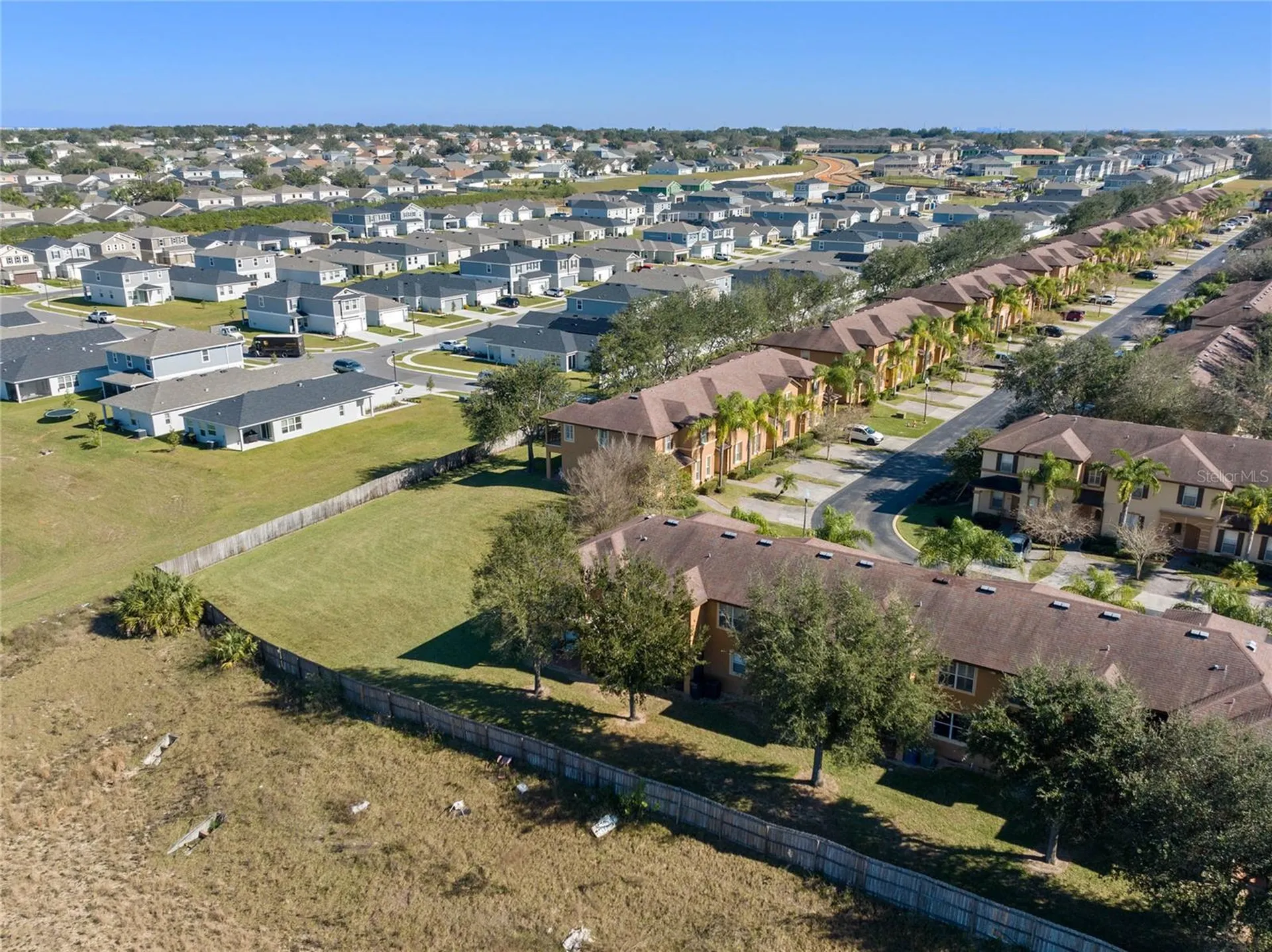 3204 Calabria Avenue Davenport FL 33897