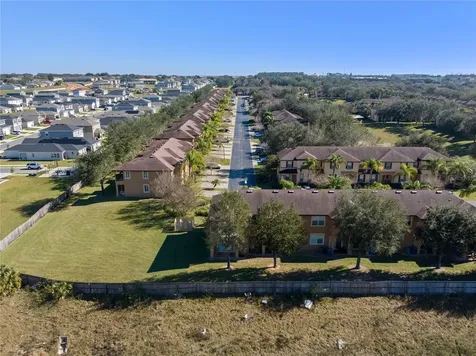 3204 Calabria Avenue Davenport FL 33897