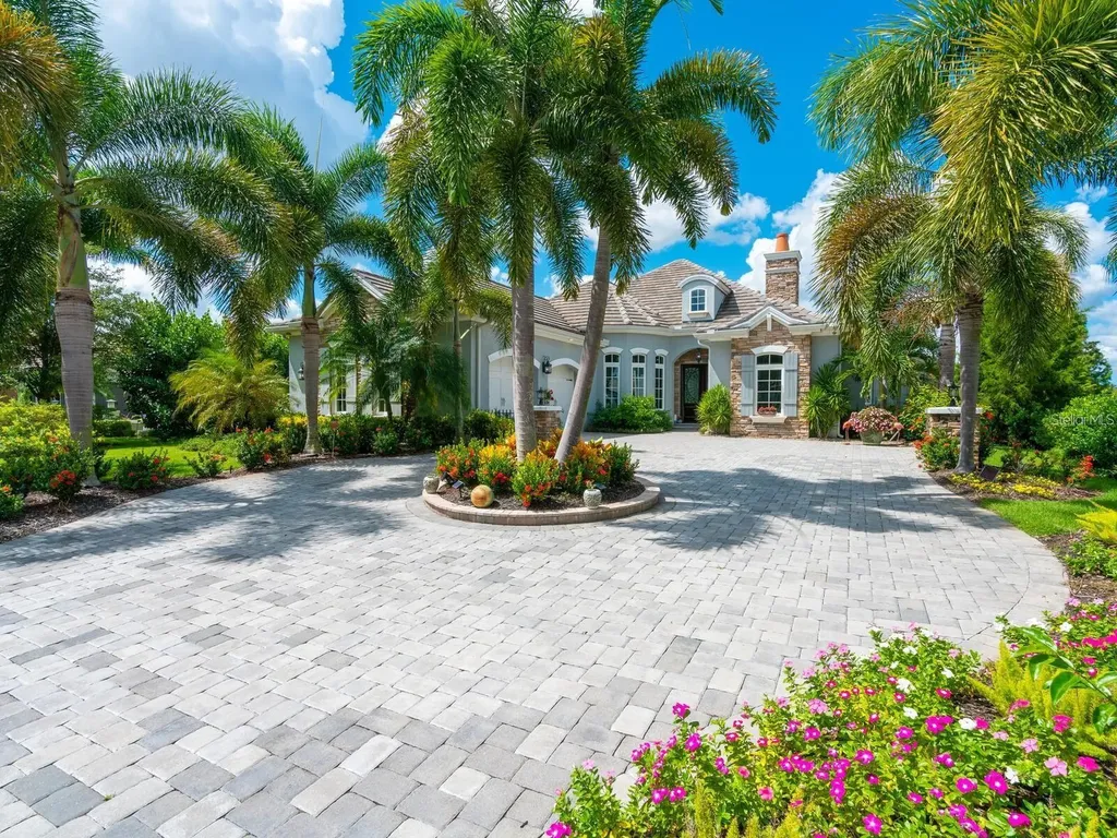 16131 Daysailor Trail Lakewood Ranch FL 34202
