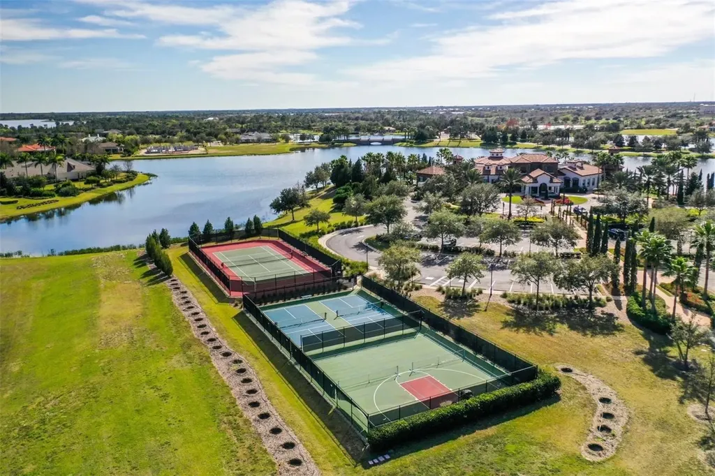 16131 Daysailor Trail Lakewood Ranch FL 34202