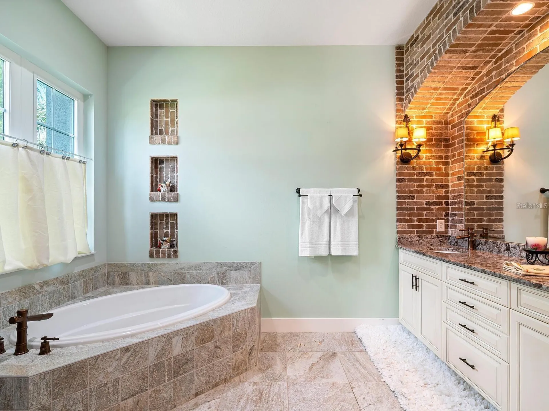 16131 Daysailor Trail Lakewood Ranch FL 34202