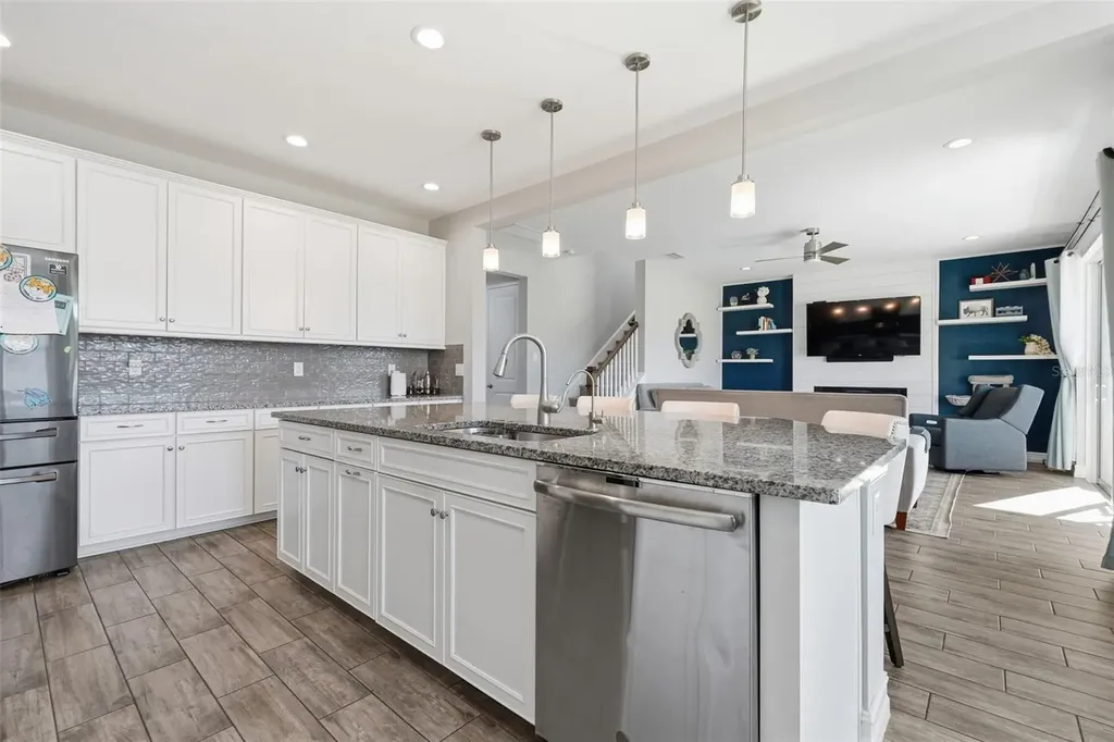 12112 Rustic River Way Tampa FL 33635