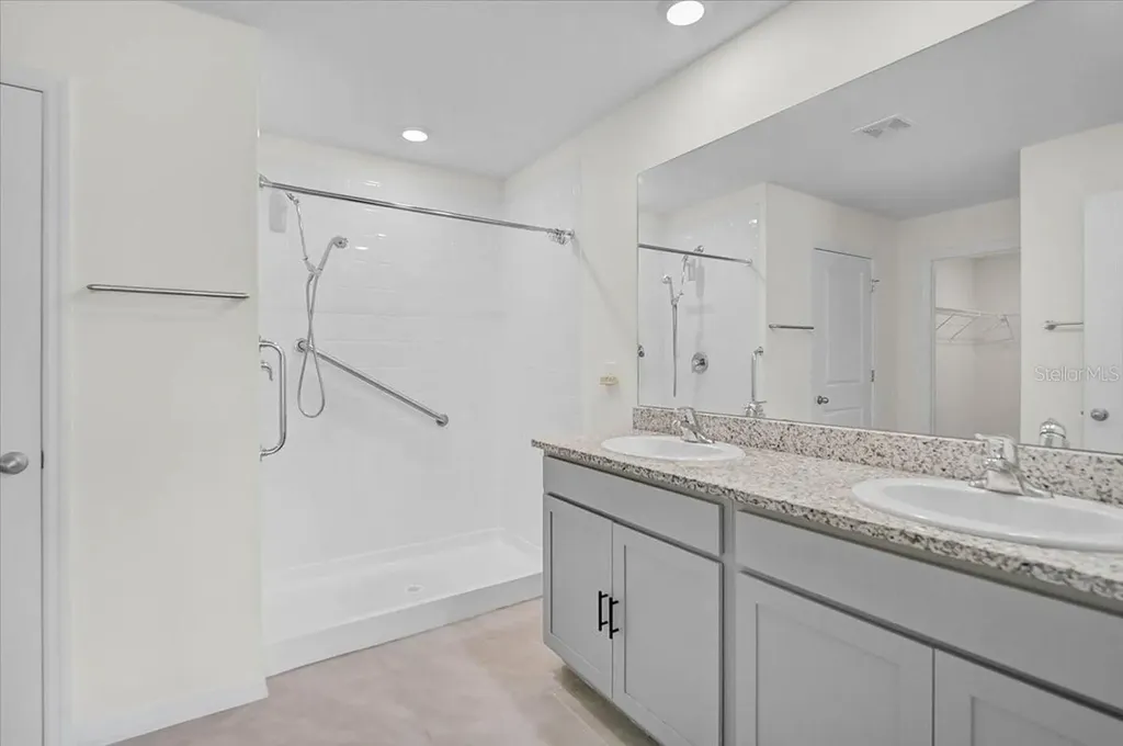 17319 Wheatberry Boulevard Parrish FL 34219