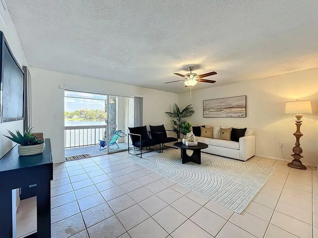 626 Orange Drive Altamonte Springs FL 32701