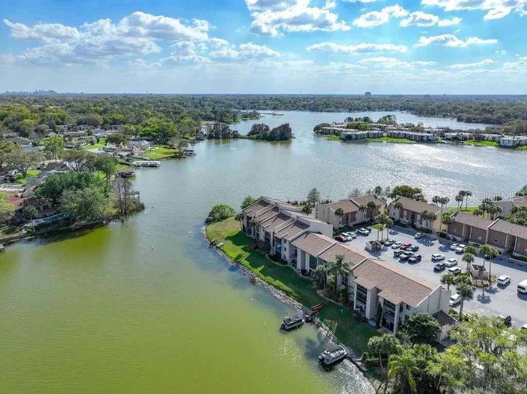 626 Orange Drive Altamonte Springs FL 32701