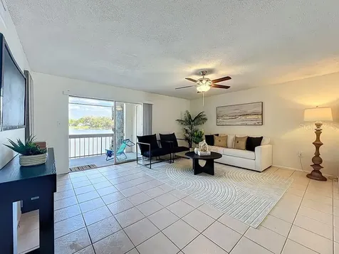 626 Orange Drive Altamonte Springs FL 32701