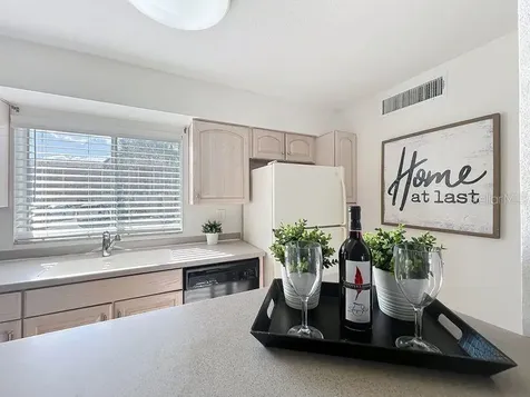 626 Orange Drive Altamonte Springs FL 32701