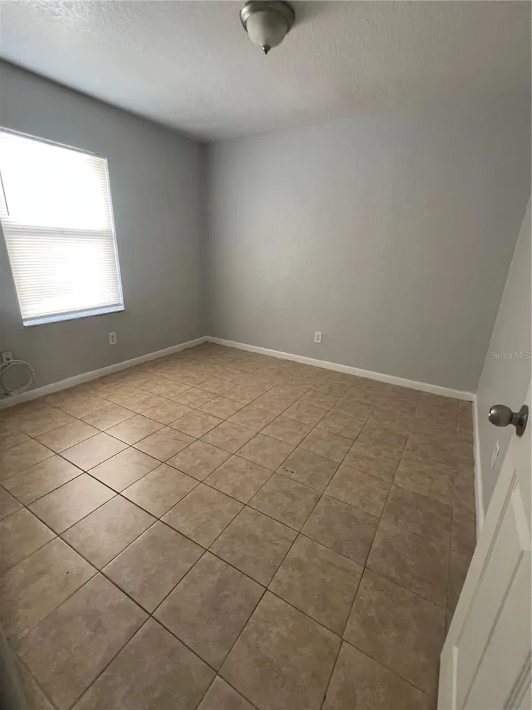 2435 20th Street S St Petersburg FL 33712