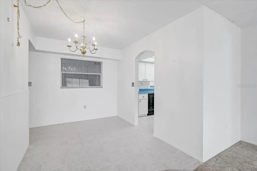 2875 Swifton Drive Sarasota FL 34231