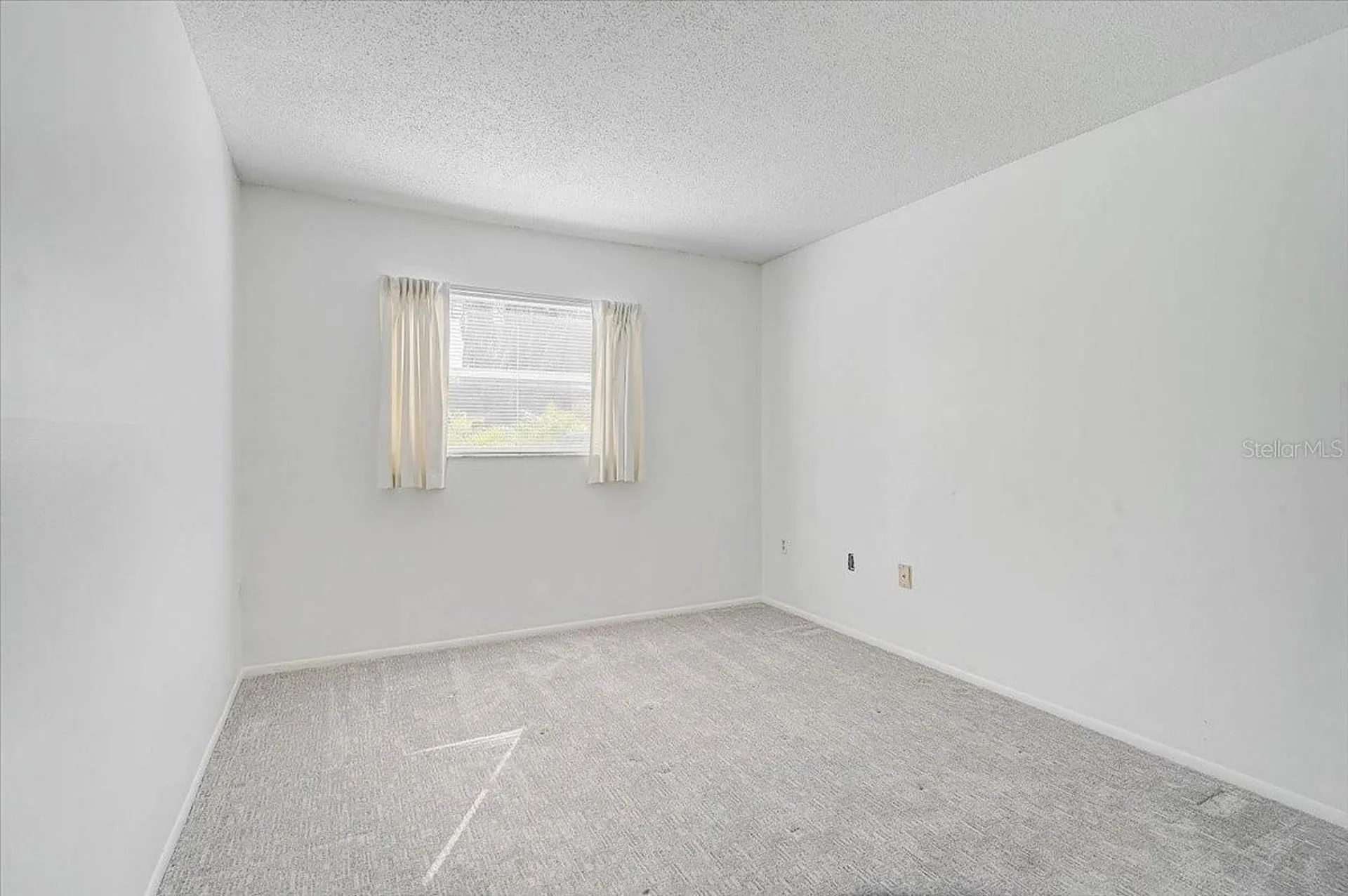 2875 Swifton Drive Sarasota FL 34231