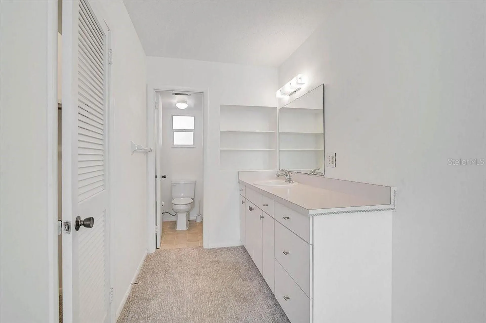 2875 Swifton Drive Sarasota FL 34231