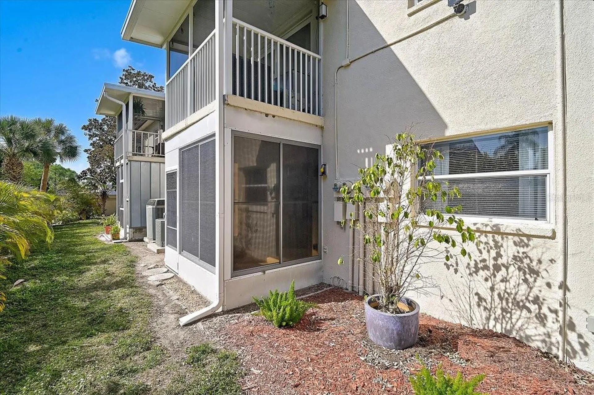 2875 Swifton Drive Sarasota FL 34231