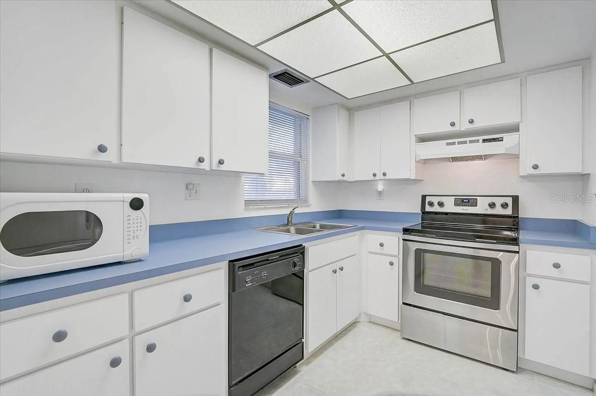 2875 Swifton Drive Sarasota FL 34231