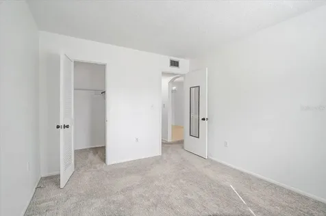 2875 Swifton Drive Sarasota FL 34231