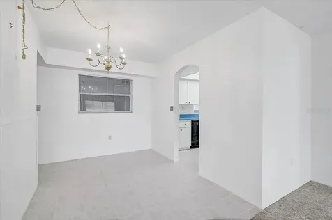 2875 Swifton Drive Sarasota FL 34231