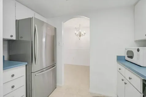 2875 Swifton Drive Sarasota FL 34231
