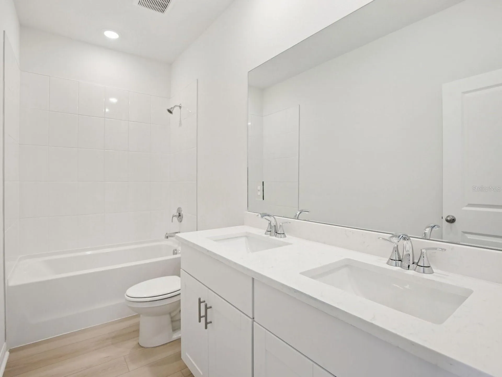 9017 Venetia Court Palmetto FL 34221