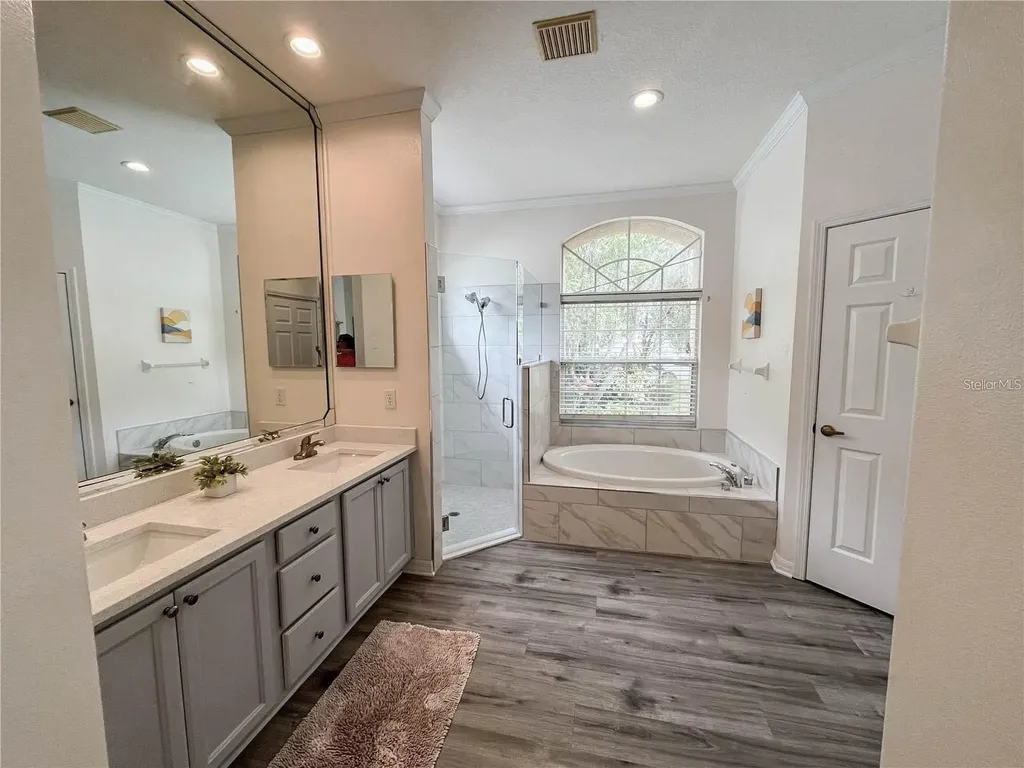 4208 34th Street E Bradenton FL 34208