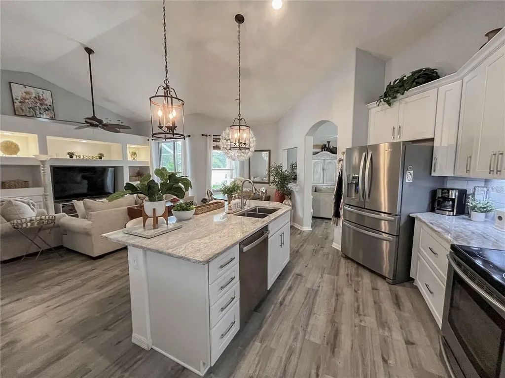 4208 34th Street E Bradenton FL 34208