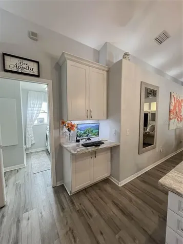 4208 34th Street E Bradenton FL 34208