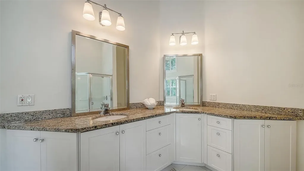 61 Bayhead Lane Osprey FL 34229