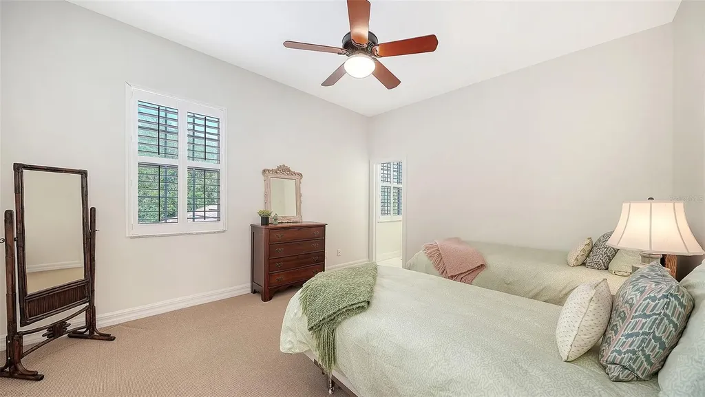 61 Bayhead Lane Osprey FL 34229