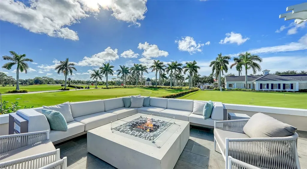 61 Bayhead Lane Osprey FL 34229