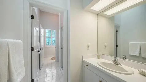61 Bayhead Lane Osprey FL 34229