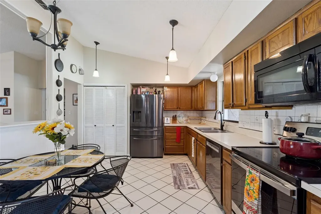 199 Paul Mcclure Court Casselberry FL 32707