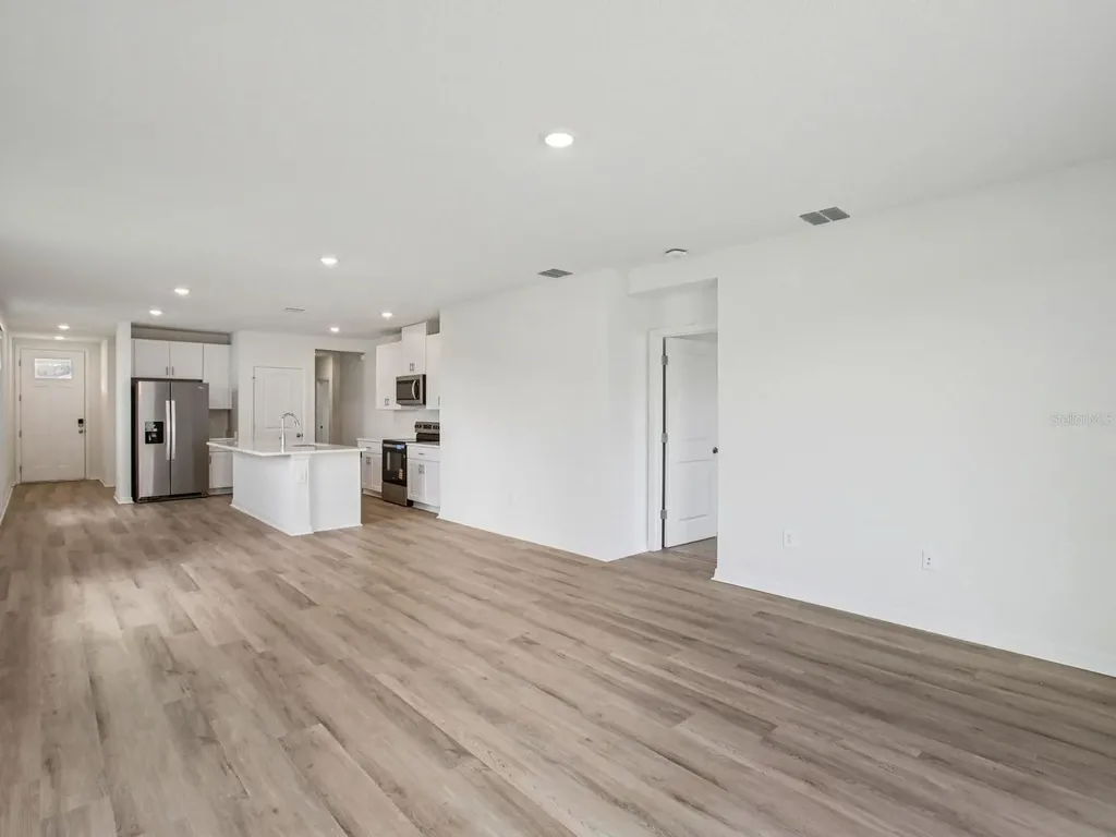 157 Canoe Bend Avenue Nokomis FL 34275