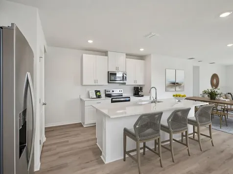 157 Canoe Bend Avenue Nokomis FL 34275