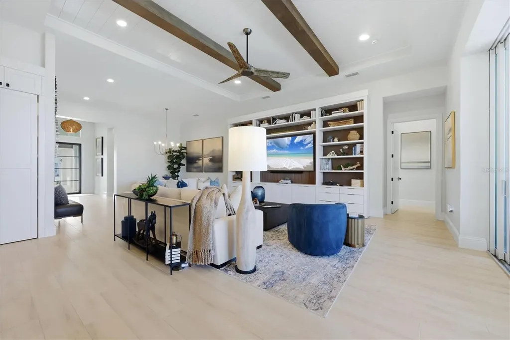 8340 Sea Glass Court Sarasota FL 34240