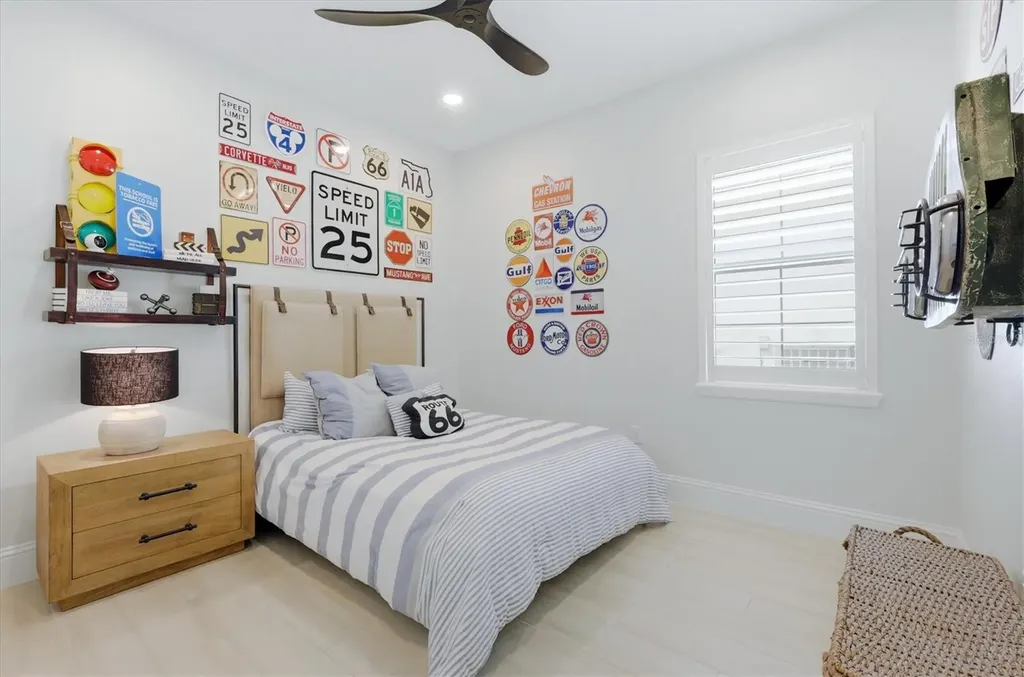 8340 Sea Glass Court Sarasota FL 34240