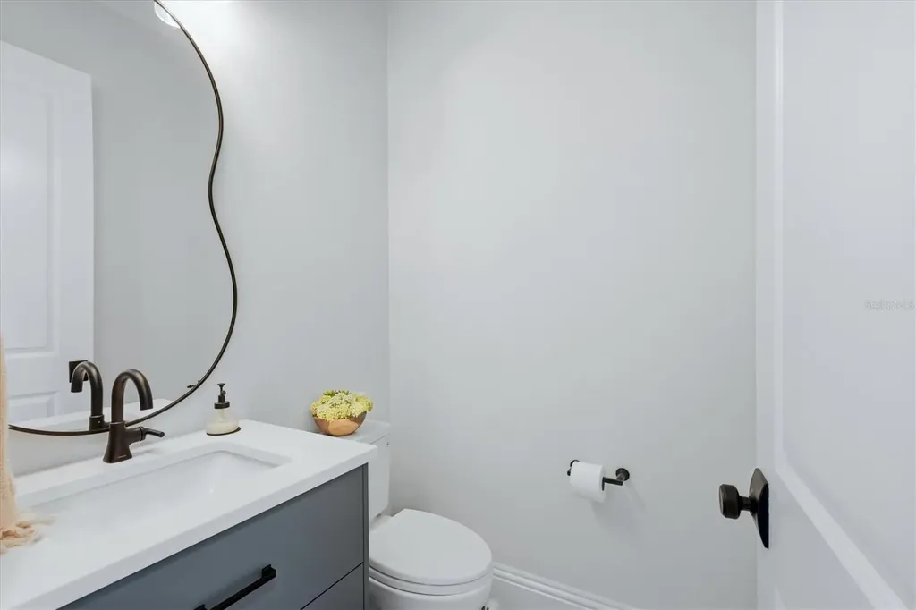 8340 Sea Glass Court Sarasota FL 34240