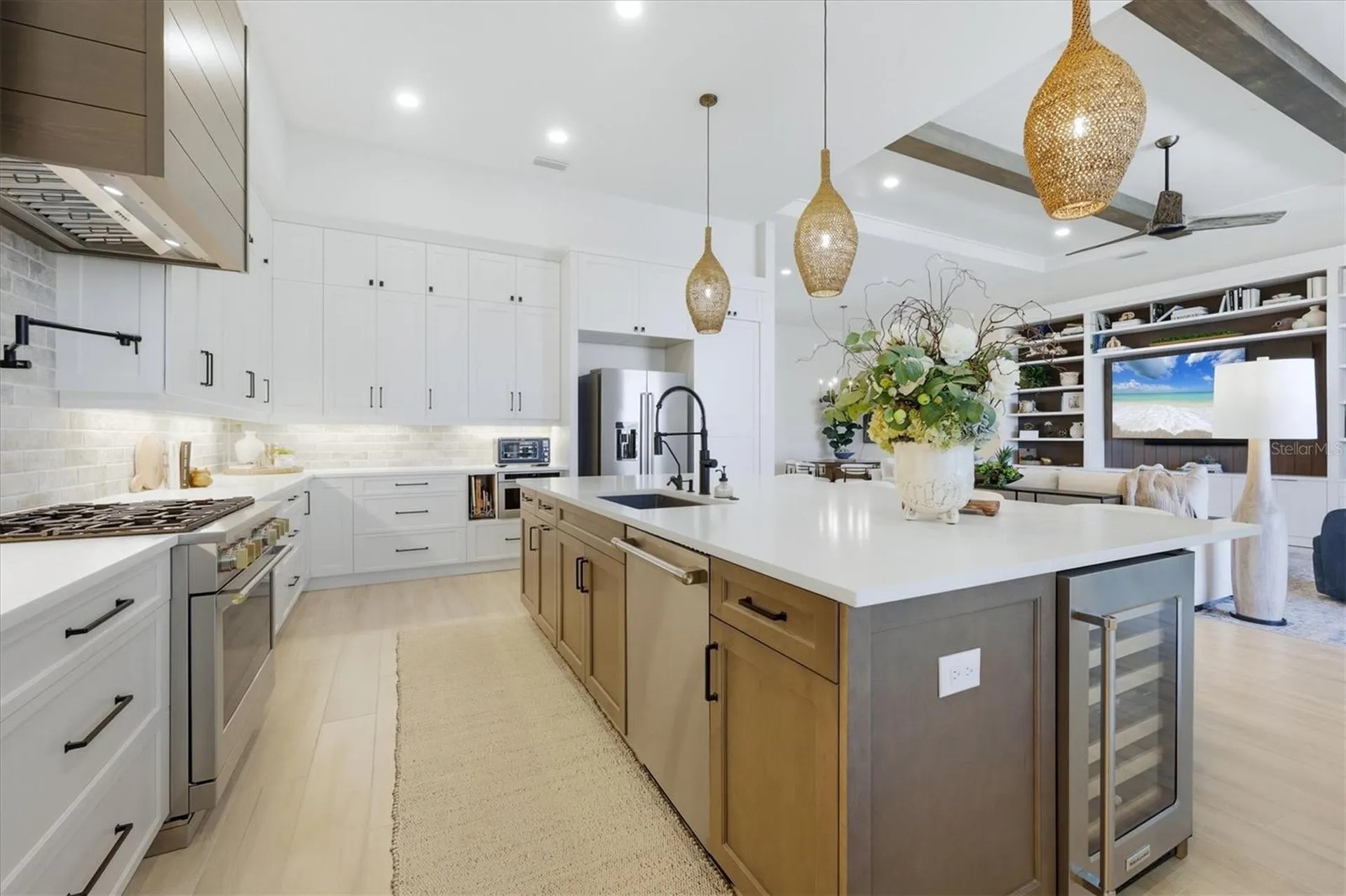 8340 Sea Glass Court Sarasota FL 34240