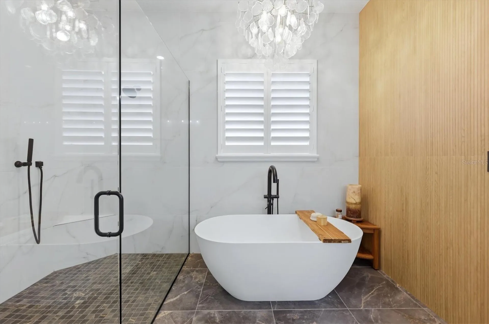 8340 Sea Glass Court Sarasota FL 34240