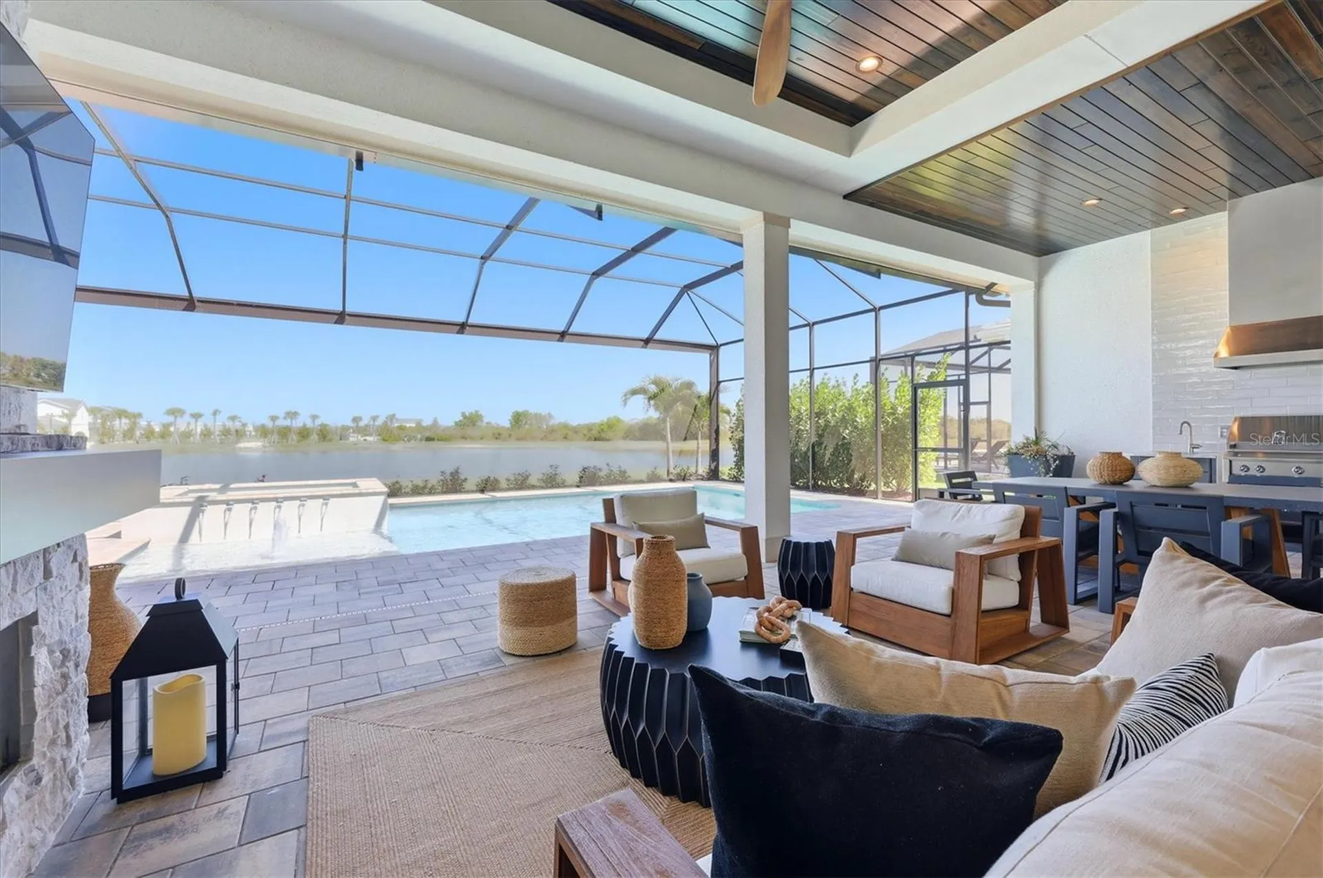 8340 Sea Glass Court Sarasota FL 34240