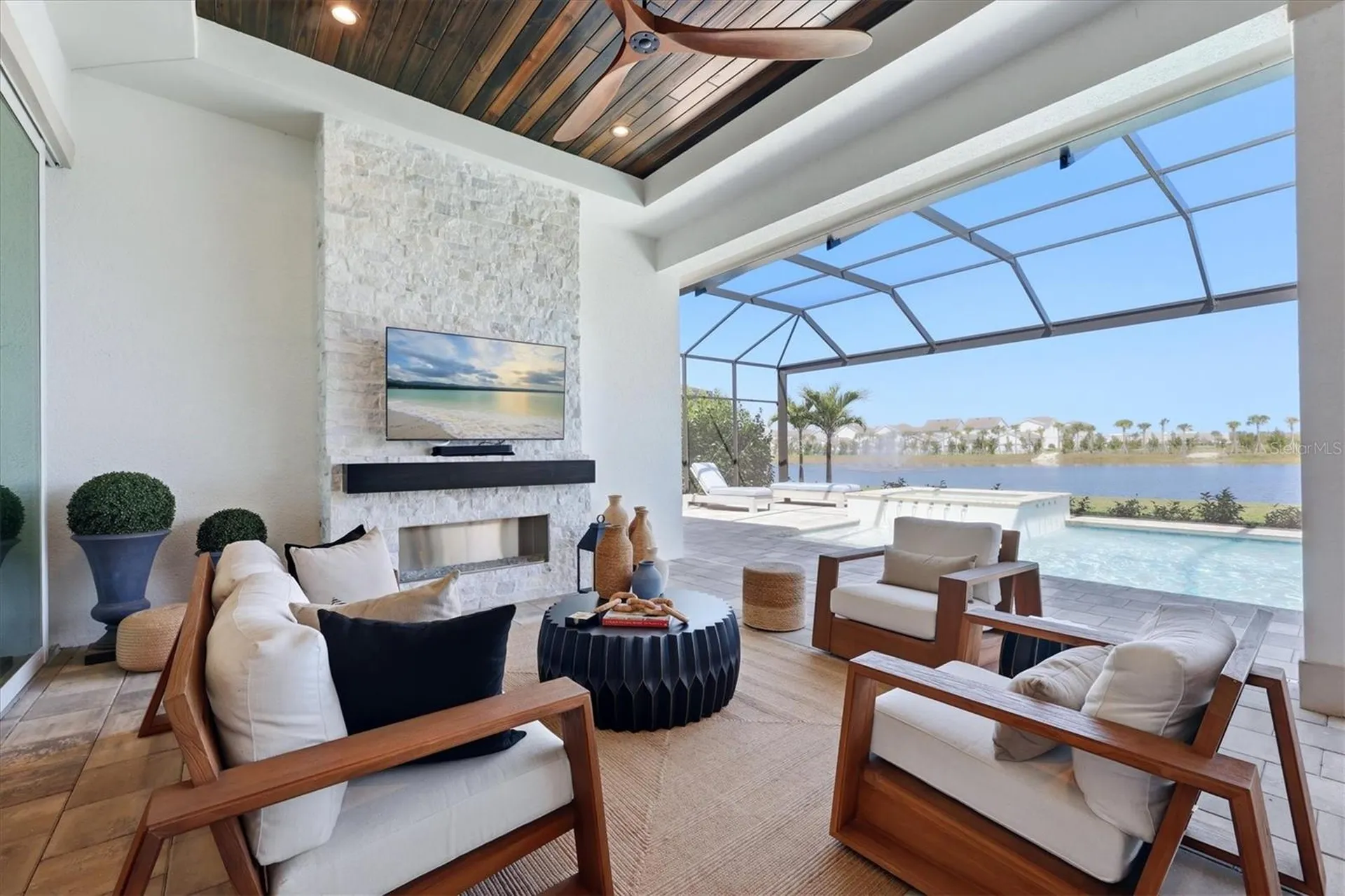 8340 Sea Glass Court Sarasota FL 34240