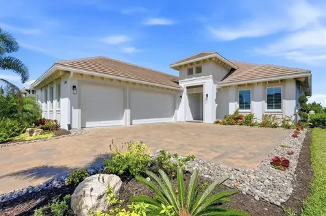 8340 Sea Glass Court Sarasota FL 34240