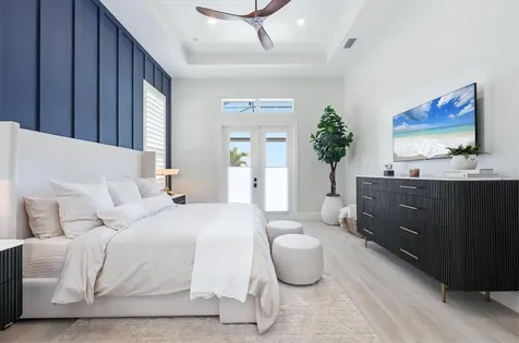 8340 Sea Glass Court Sarasota FL 34240