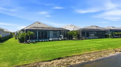 8340 Sea Glass Court Sarasota FL 34240